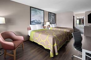 Super 8 by Wyndham Bridgeport/Clarksburg Area