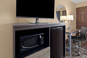 Super 8 by Wyndham Bridgeport/Clarksburg Area