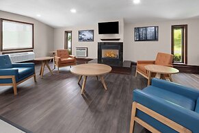 Super 8 by Wyndham Bridgeport/Clarksburg Area