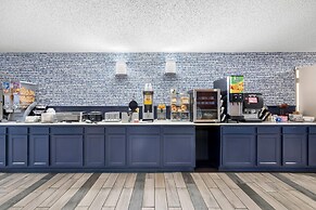 AmericInn by Wyndham Columbus Wisconsin
