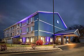 AmericInn by Wyndham Columbus Wisconsin