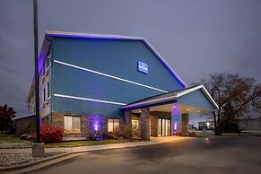 AmericInn by Wyndham Columbus Wisconsin