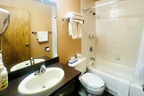 Ramada by Wyndham Cranbrook