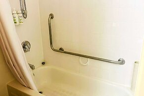 Ramada by Wyndham Cranbrook