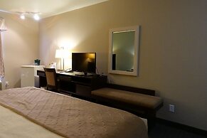 Super 8 by Wyndham Dauphin