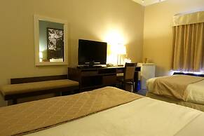 Super 8 by Wyndham Dauphin