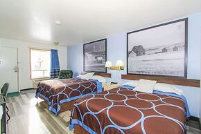 Super 8 by Wyndham Three Hills AB