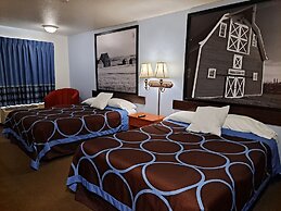 Super 8 by Wyndham Three Hills AB