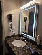 Super 8 by Wyndham Swift Current