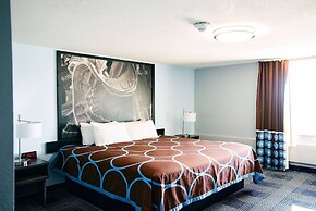 Super 8 by Wyndham Pueblo