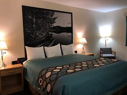 Super 8 by Wyndham Moose Jaw SK