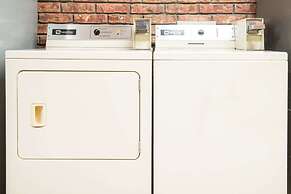 Super 8 by Wyndham Big Cabin/Vinita Area