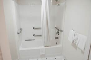 Super 8 by Wyndham Orlando International Drive