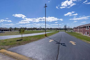 Super 8 by Wyndham Nixa/Springfield Area