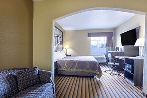 Super 8 by Wyndham Nixa/Springfield Area