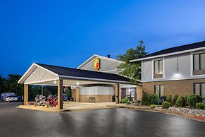 Super 8 by Wyndham Harrison AR