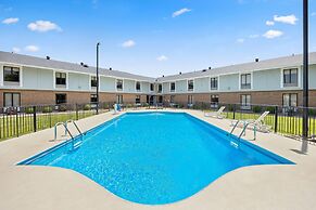 Super 8 by Wyndham Harrison AR