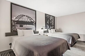 Super 8 by Wyndham Harrison AR