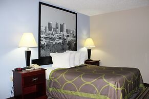 Super 8 by Wyndham Tuscaloosa