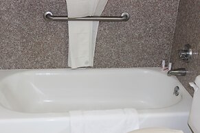 Super 8 by Wyndham Tuscaloosa