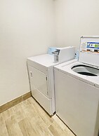 Super 8 by Wyndham Tuscaloosa