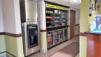 Super 8 by Wyndham Harlingen TX