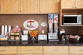 Super 8 by Wyndham Indio