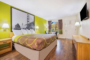Super 8 by Wyndham Auburn