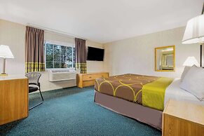 Super 8 by Wyndham Auburn