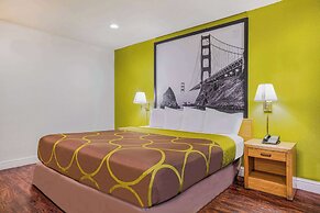 Super 8 by Wyndham Auburn