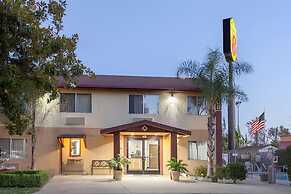 Super 8 by Wyndham Selma/Fresno Area