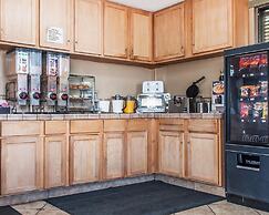 Rodeway Inn Farmington