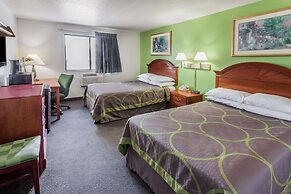 Super 8 by Wyndham Merrillville