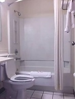 Super 8 by Wyndham Merrillville