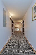 Super 8 by Wyndham Colorado Springs/Chestnut Street