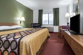 Super 8 by Wyndham Fond Du Lac