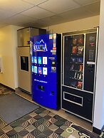 Super 8 by Wyndham Independence IA
