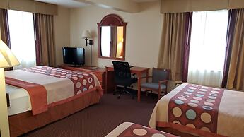 Super 8 by Wyndham Waverly