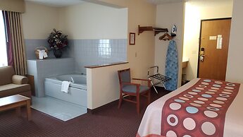 Super 8 by Wyndham Waverly