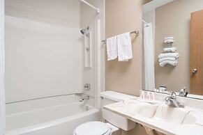 Super 8 by Wyndham Baxter/Brainerd Area