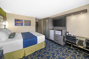 Best Western Antelope Inn & Suites