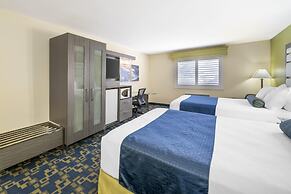 Best Western Antelope Inn & Suites