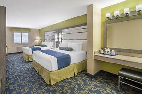 Best Western Antelope Inn & Suites