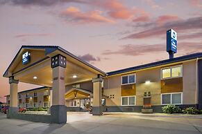 Best Western Antelope Inn & Suites