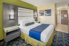 Best Western Antelope Inn & Suites