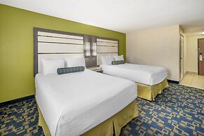 Best Western Antelope Inn & Suites