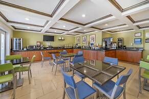 Best Western Antelope Inn & Suites