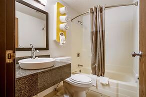 Motel 6 Albert Lea, MN