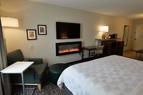 Holiday Inn Hotel & Suites Minneapolis - Lakeville by IHG