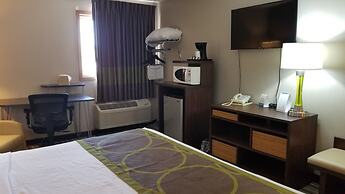 Super 8 by Wyndham St. Cloud
